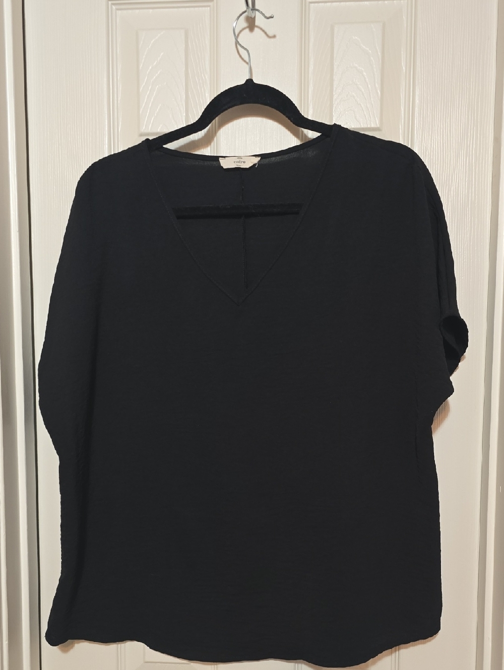 entro Black V-Neck Short Sleeve Womens Top